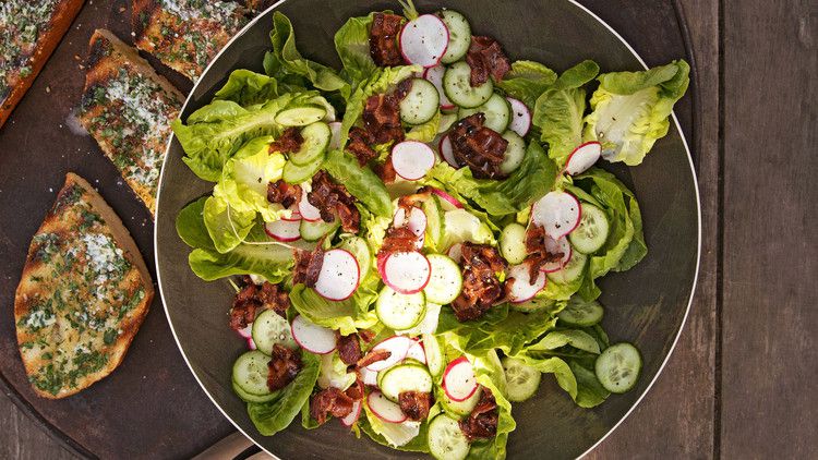 Butter-Lettuce Salad with Avocado-Buttermilk Dressing_image